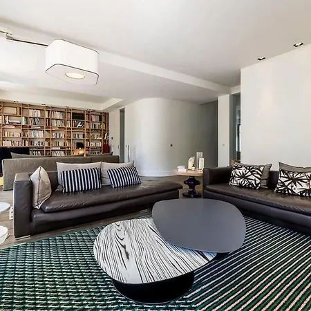 Joy Architect's With Heated Swimming Pool And Garden In Otel