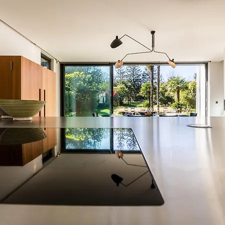 Joy Architect's With Heated Swimming Pool And Garden In 4*